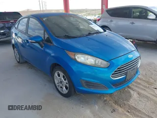 2015 Ford Fiesta SE with VIN 3FADP4BJ6FM139250, listed as a IAAI auction lot 42112935 with 163,752 mi miles. Bid and sale history available at carsss.com. Image 1.