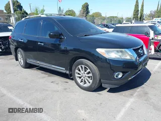 2014 Nissan Pathfinder Platinum z VIN 5N1AR2MN3EC653791, wystawiony jako IAAI lot #41674311 z przebiegiem 126 271 mil mil oraz . Historia ofert i sprzedaży dostępna na DreamBid. Obrazek 1.