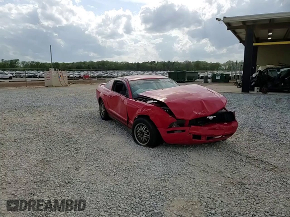 2007 Ford Mustang Deluxe z VIN 1ZVFT80N175200987, wystawiony jako Copart lot #50256835 z przebiegiem Nie podano mil oraz Szkoda całkowita • Salvage title. Historia ofert i sprzedaży dostępna na DreamBid. Obrazek 10.