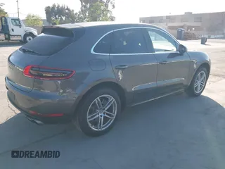 2015 Porsche Macan S with VIN WP1AB2A53FLB54910, listed as a IAAI auction lot 41990015 with 95,038 mi miles and . Bid and sale history available at DreamBid. Image 4.