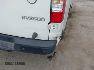 2019 Nissan NV SV z VIN 1N6AF0KY6KN807177, wystawiony jako IAAI lot #42495939 z przebiegiem 230 210 mil mil oraz . Historia ofert i sprzedaży dostępna na DreamBid. Obrazek 21.