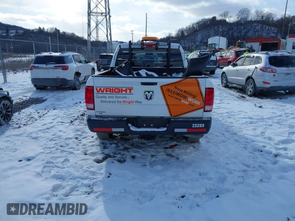 2023 Ram 1500 Tradesman z VIN 1C6RR6FG3PS535737, wystawiony jako IAAI lot #41304327 z przebiegiem 25 425 mil mil oraz . Historia ofert i sprzedaży dostępna na DreamBid. Obrazek 17.