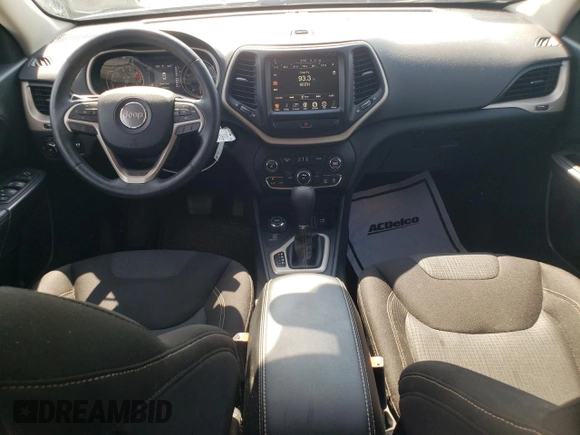 2017 Jeep Cherokee Latitude z VIN 1C4PJMCS8HW530158, wystawiony jako Copart lot #55264705 z przebiegiem 46 608 mil mil oraz Szkoda całkowita • Salvage title. Historia ofert i sprzedaży dostępna na DreamBid. Obrazek 8.