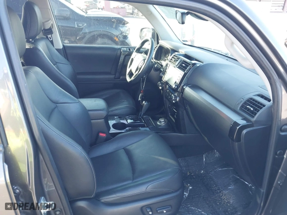 2020 Toyota 4Runner SR5 with VIN JTEBU5JR3L5789920, listed as a IAAI auction lot 41189528 with 44,125 mi miles. Bid and sale history available at carsss.com. Image 5.