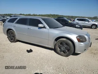 2006 Dodge Magnum z VIN 2D8GZ57266H411000, wystawiony jako Copart lot #74456494 z przebiegiem Nie podano mil oraz Czysty tytuł • Clean title. Historia ofert i sprzedaży dostępna na DreamBid. Obrazek 4.