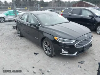 2019 Ford Fusion Hybrid Titanium with VIN 3FA6P0RU5KR273570, listed as a IAAI auction lot 41103357 with 162,214 mi miles. Bid and sale history available at carsss.com. Image 1.