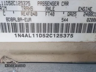2002 Nissan Altima S with VIN 1N4AL11D52C125375, listed as a IAAI auction lot 41378101 with 148,701 mi miles. Bid and sale history available at carsss.com. Image 9.