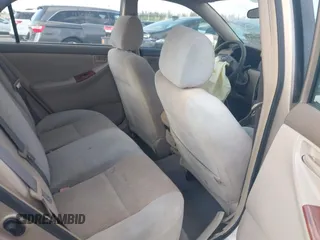 2007 Toyota Corolla CE with VIN 1NXBR32E27Z923684, listed as a IAAI auction lot 42103023 with 27,009 mi miles and . Bid and sale history available at DreamBid. Image 8.