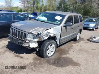 2005 Jeep Grand Cherokee Laredo with VIN 1J4GS48K85C600514, listed as a IAAI auction lot 42038098 with 274,938 mi miles and . Bid and sale history available at DreamBid. Image 2.