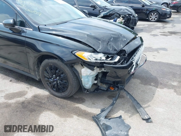 2014 Ford Fusion S с VIN 1FA6P0G7XE5359249, выставлен на аукционе IAAI как лот 42448605 с пробегом 145 627 миль миль и . История ставок и продаж доступна на DreamBid. Изображение 17.