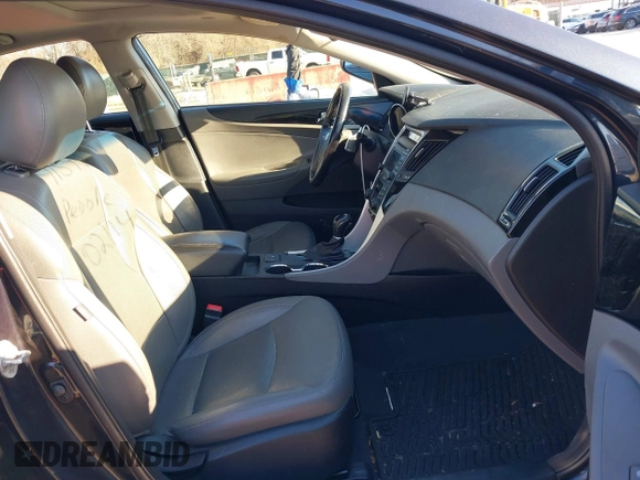 2014 Hyundai Sonata Limited with VIN 5NPEC4AB0EH896816, listed as a IAAI auction lot 41594893 with 138,112 mi miles and . Bid and sale history available at DreamBid. Image 5.