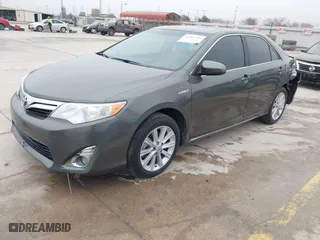2014 Toyota Camry Hybrid LE with VIN 4T1BD1FK8EU102685, listed as a IAAI auction lot 41469306 with 91,606 mi miles. Bid and sale history available at carsss.com. Image 17.