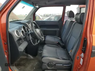 2003 Honda Element EX with VIN 5J6YH18583L020690, listed as a Copart auction lot 51238365 with 242,897 mi miles and Clean Title. Bid and sale history available at DreamBid. Image 8.