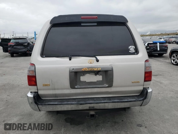 1997 Toyota 4Runner SR5 z VIN JT3GN86R1V0037073, wystawiony jako Copart lot #53815005 z przebiegiem 177 612 mil mil oraz Czysty tytuł • Clean title. Historia ofert i sprzedaży dostępna na DreamBid. Obrazek 6.