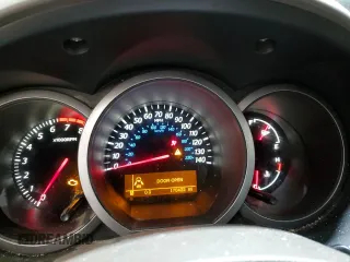 2011 Suzuki Grand Vitara Premium z VIN JS3TD0D24B4103142, wystawiony jako Copart lot #43715135 z przebiegiem 170 422 mil mil oraz Szkoda całkowita • Salvage title. Historia ofert i sprzedaży dostępna na DreamBid. Obrazek 9.