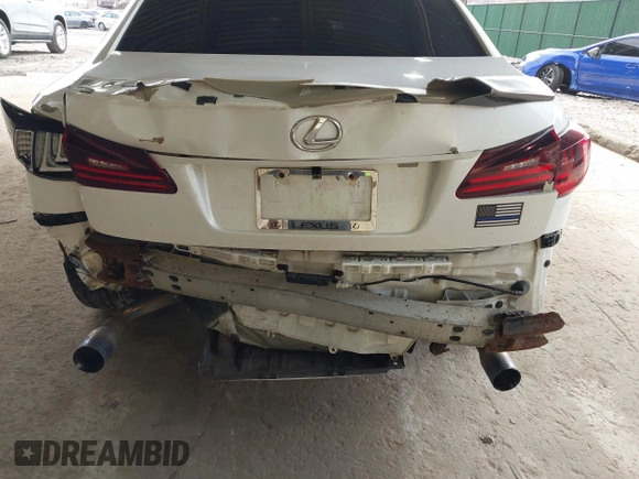 2009 Lexus IS 250 z VIN JTHCK262395031561, wystawiony jako IAAI lot #41975402 z przebiegiem 200 779 mil mil oraz . Historia ofert i sprzedaży dostępna na DreamBid. Obrazek 6.