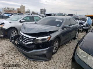 2020 Volkswagen Passat 2.0T SE with VIN 1VWSA7A31LC016585, listed as a Copart auction lot 40564023 with 89,742 mi miles. Bid and sale history available at carsss.com. Image 1.