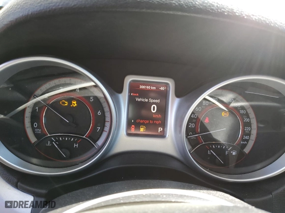 2014 Dodge Journey SE with VIN 3C4PDCAB3ET160680, listed as a Copart auction lot 51545585 with 306,160 mi miles and Clean Title. Bid and sale history available at carsss.com. Image 9.