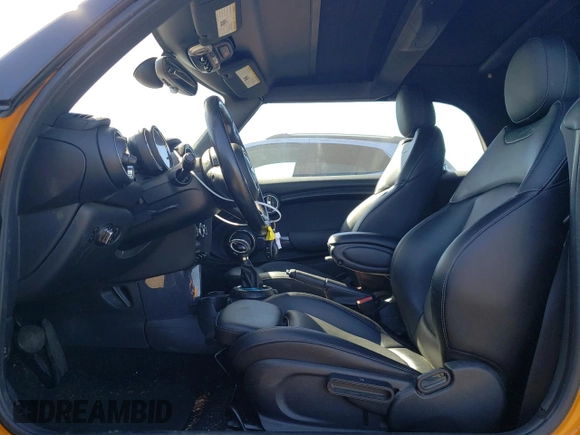 2017 MINI Convertible Cooper with VIN WMWWG5C31H3D00262, listed as a Copart auction lot 49154475 with 130,973 mi miles and Salvage title. Bid and sale history available at DreamBid. Image 7.