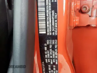2017 Jeep Renegade Latitude z VIN ZACCJBBB5HPF26425, wystawiony jako Copart lot #57722135 z przebiegiem 59 225 mil mil oraz Czysty tytuł • Clean title. Historia ofert i sprzedaży dostępna na DreamBid. Obrazek 13.