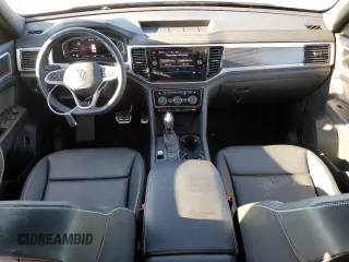 2023 Volkswagen Atlas SEL z VIN 1V2SE2CA8PC210959, wystawiony jako Copart lot #73726564 z przebiegiem 27 799 mil mil oraz Szkoda całkowita • Salvage title. Historia ofert i sprzedaży dostępna na DreamBid. Obrazek 8.