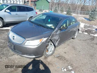 2011 Buick LaCrosse CX z VIN 1G4GA5ED7BF287630, wystawiony jako IAAI lot #41585309 z przebiegiem 132 872 mil mil oraz . Historia ofert i sprzedaży dostępna na DreamBid. Obrazek 17.