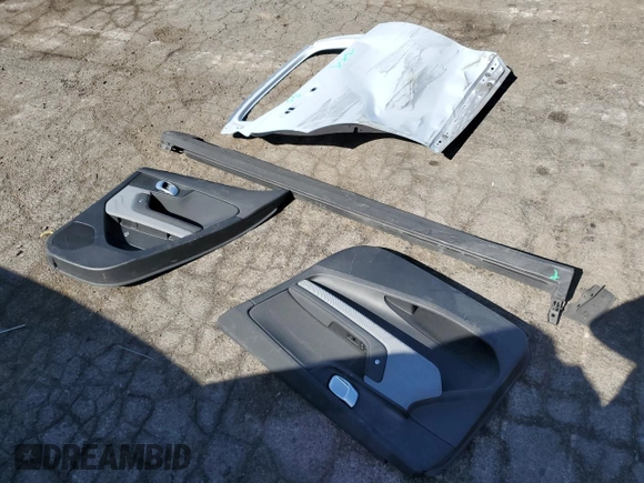 2023 Polestar 2 z VIN YSMEG3KA3PL142722, wystawiony jako Copart lot #53209675 z przebiegiem 52 975 mil mil oraz Tytuł czysty. Historia ofert i sprzedaży dostępna na DreamBid. Obrazek 12.