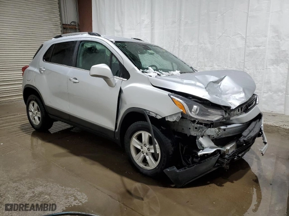2020 Chevrolet Trax LT with VIN 3GNCJPSB4LL206406, listed as a Copart auction lot 49431715 with 90,246 mi miles and Salvage Title. Bid and sale history available at carsss.com. Image 4.