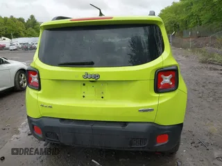 2017 Jeep Renegade Latitude z VIN ZACCJBBB0HPE95309, wystawiony jako IAAI lot #42330671 z przebiegiem 115 339 mil mil oraz . Historia ofert i sprzedaży dostępna na DreamBid. Obrazek 16.