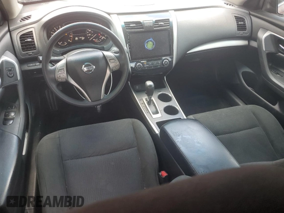 2015 Nissan Altima SV z VIN 1N4AL3AP2FC425984, wystawiony jako Copart lot #55126005 z przebiegiem 112 445 mil mil oraz Szkoda całkowita • Salvage title. Historia ofert i sprzedaży dostępna na DreamBid. Obrazek 8.