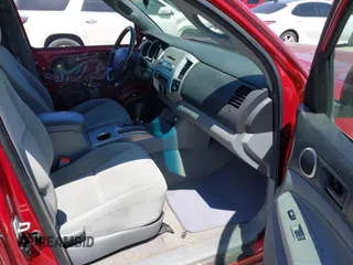 2008 Toyota Tacoma z VIN 5TETX22N28Z478591, wystawiony jako IAAI lot #42465031 z przebiegiem 141 529 mil mil oraz . Historia ofert i sprzedaży dostępna na DreamBid. Obrazek 5.