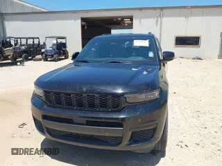 2023 Jeep Grand Cherokee Altitude z VIN 1C4RJKAG6P8829453, wystawiony jako IAAI lot #42433305 z przebiegiem 44 159 mil mil oraz . Historia ofert i sprzedaży dostępna na DreamBid. Obrazek 12.