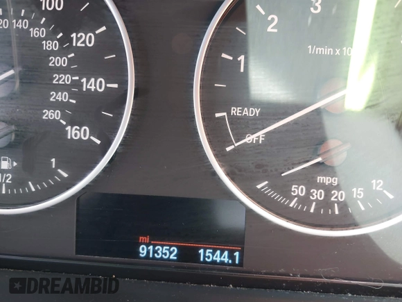 2018 BMW X1 sDrive28i with VIN WBXHU7C36J5L05628, listed as a IAAI auction lot 41708522 with 91,352 mi miles and . Bid and sale history available at DreamBid. Image 16.