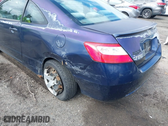 2007 Honda Civic Cpe LX with VIN 2HGFG12627H502786, listed as a IAAI auction lot 41875135 with 137,039 mi miles. Bid and sale history available at carsss.com. Image 6.