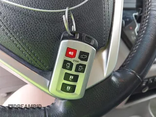 2017 Toyota Sienna XLE Auto Access Seat with VIN 5TDYZ3DC3HS794306, listed as a IAAI auction lot 42270099 with 130,829 mi miles and . Bid and sale history available at DreamBid. Image 11.