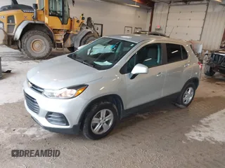 2020 Chevrolet Trax LS with VIN 3GNCJNSB0LL145009, listed as a IAAI auction lot 42551051 with 142,013 mi miles and . Bid and sale history available at DreamBid. Image 17.