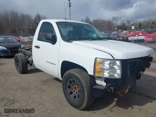 2012 Chevrolet Silverado 1500 Work Truck with VIN 1GCNCPEX9CZ329758, listed as a IAAI auction lot 41756964 with 220,466 mi miles. Bid and sale history available at carsss.com. Image 1.