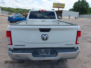 2024 Ram 2500 Big Horn с VIN 3C6UR5JL3RG337694, выставлен на аукционе IAAI как лот 42746220 с пробегом 70 227 миль миль и . История ставок и продаж доступна на DreamBid. Изображение 17.
