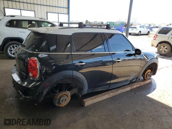 2013 MINI Countryman S ALL4 with VIN WMWZC5C58DWP31102, listed as a Copart auction lot 56017895 with 105,386 mi miles and Clean Title. Bid and sale history available at DreamBid. Image 3.