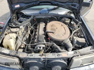 1993 Mercedes-Benz 190 z VIN WDBDA29D9PG074436, wystawiony jako Copart lot #47626005 z przebiegiem 185 226 mil mil oraz Tytuł czysty. Historia ofert i sprzedaży dostępna na DreamBid. Obrazek 11.