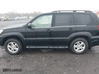 2007 Lexus GX 470 with VIN JTJBT20XX70130304, listed as a IAAI auction lot 42020581 with 39,781 mi miles. Bid and sale history available at carsss.com. Image 14.