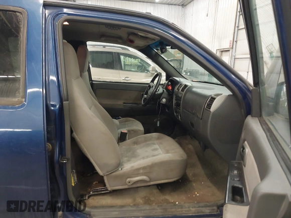 2005 Chevrolet Colorado 1SF LS Z71 with VIN 1GCDT136458138180, listed as a IAAI auction lot 41890561 with 135,653 mi miles. Bid and sale history available at carsss.com. Image 5.