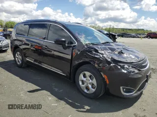 2017 Chrysler Pacifica Touring L Plus with VIN 2C4RC1EG3HR782368, listed as a Copart auction lot 52830615 with 98,621 mi miles and Salvage Title. Bid and sale history available at DreamBid. Image 4.