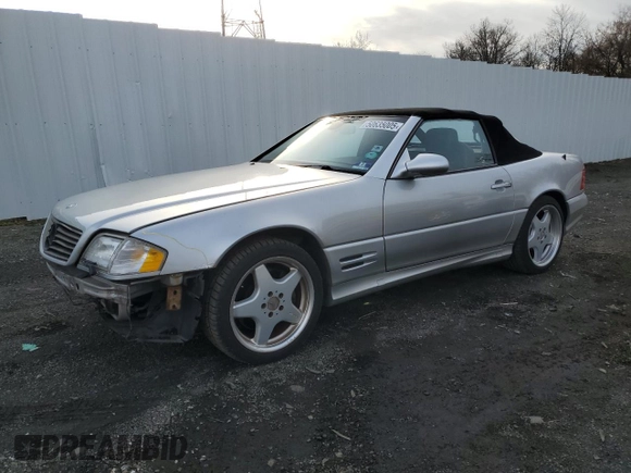 2001 Mercedes-Benz SL 500 with VIN WDBFA68F31F196516, listed as a Copart auction lot 50635005 with 61,682 mi miles and Salvage title. Bid and sale history available at DreamBid. Image 1.