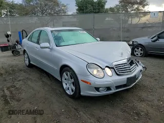 2007 Mercedes-Benz E 350 z VIN WDBUF56X47A983043, wystawiony jako Copart lot #42838625 z przebiegiem 127 591 mil mil oraz Szkoda całkowita • Salvage title. Historia ofert i sprzedaży dostępna na DreamBid. Obrazek 11.