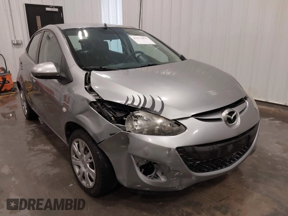 2014 Mazda 2 Sport with VIN JM1DE1KY3E0174566, listed as a IAAI auction lot 41973075 with 126,772 mi miles. Bid and sale history available at carsss.com. Image 6.