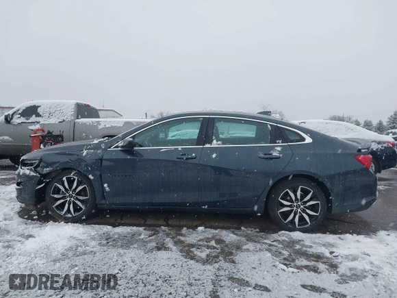 2020 Chevrolet Malibu RS with VIN 1G1ZG5ST5LF128803, listed as a IAAI auction lot 41148439 with 35,643 mi miles and . Bid and sale history available at DreamBid. Image 14.