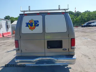 2001 Ford Econoline Passenger XL with VIN 1FMRE11L31HB54160, listed as a IAAI auction lot 42541595 with 275,169 mi miles and . Bid and sale history available at DreamBid. Image 15.