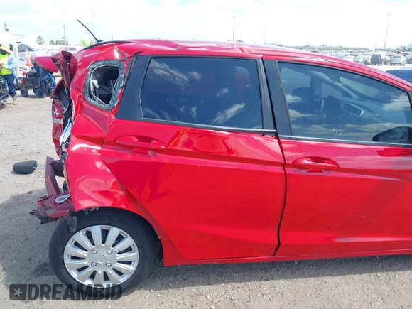 2015 Honda Fit LX with VIN 3HGGK5H55FM779294, listed as a IAAI auction lot 41771797 with 86,269 mi miles. Bid and sale history available at carsss.com. Image 18.