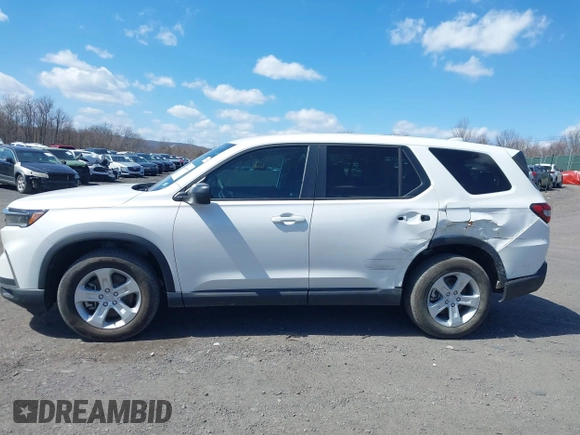 2023 Honda Pilot LX with VIN 5FNYG2H29PB007041, listed as a IAAI auction lot 41887999 with 8,107 mi miles. Bid and sale history available at carsss.com. Image 14.